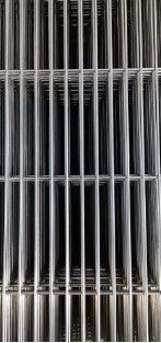 Alta resistência à corrosão de aço inoxidável de malha de cinto de arame com abertura de 1,0 mm projetado para aplicações industriais de longo prazo