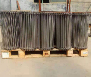 Cinturão de malha de aço inoxidável polido Material de fio de aço de largura personalizado usado na indústria de embalagens e automação de transportadores