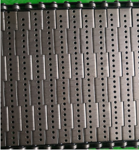Placa de corrente perfurada de Mesh Conveyor Belt Stainless Steel do fio com defletor