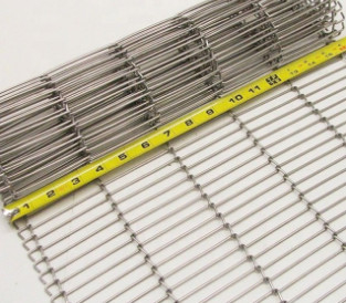 Fio liso resistente ao calor Mesh Belt For Bake Conveyor dos SS 304 do cabo flexível