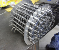 rede de arame de aço inoxidável da correia transportadora de 168mm-900mm SS para o revestimento da parede
