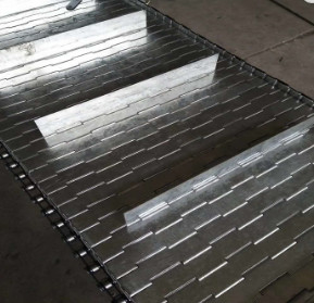 430 perfurados Chip Conveyor Chain Plate Belt de aço inoxidável